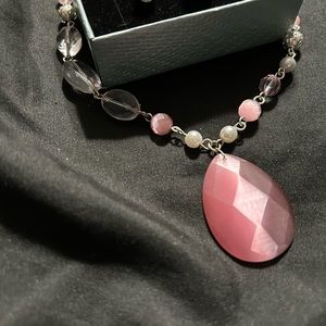 Light pink and silver earrings & necklace set